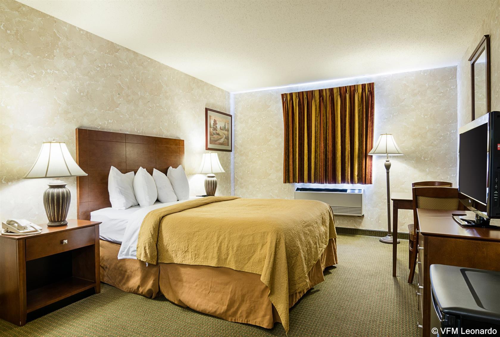 Inn Quality I-70 Hays